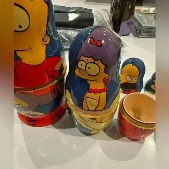 The SIMPSONS nesting Russian dolls bought in Russia years ago - selling as is - Picture 6 of 7